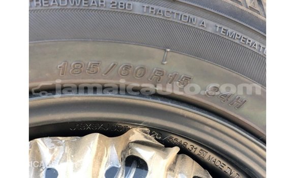 Acheter Import Voiture Toyota Yaris Autre à Import - Dubai, Clarendon Acheter Import Voiture Toyota Yaris Autre à Import - Dubai, Clarendon