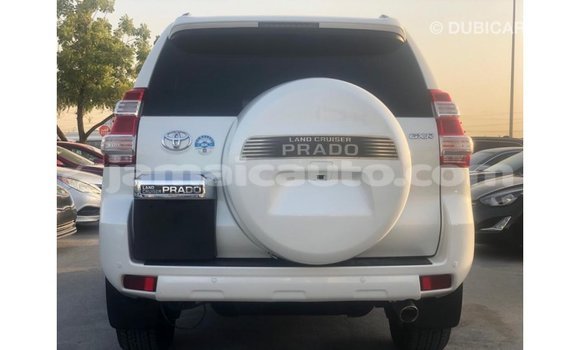 Acheter Import Voiture Toyota Prado Blanc à Import - Dubai, Clarendon Acheter Import Voiture Toyota Prado Blanc à Import - Dubai, Clarendon