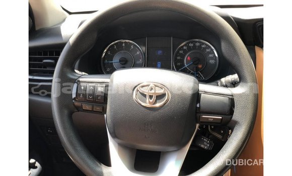 Buy Import Toyota Fortuner White Car in Import - Dubai in Clarendon Buy Import Toyota Fortuner White Car in Import - Dubai in Clarendon