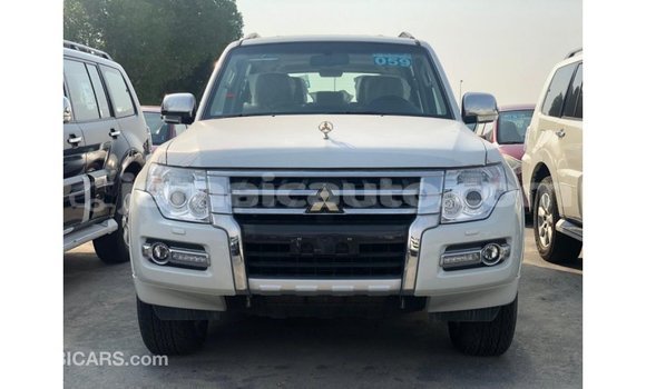 Buy Import Mitsubishi Pajero Black Car in Import - Dubai in Clarendon Buy Import Mitsubishi Pajero Black Car in Import - Dubai in Clarendon