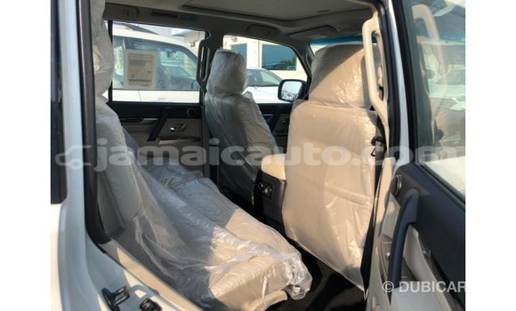 Buy Import Mitsubishi Pajero Black Car in Import - Dubai in Clarendon Buy Import Mitsubishi Pajero Black Car in Import - Dubai in Clarendon