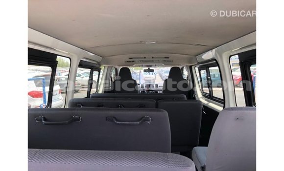 Buy Import Toyota Hiace White Car in Import - Dubai in Clarendon Buy Import Toyota Hiace White Car in Import - Dubai in Clarendon