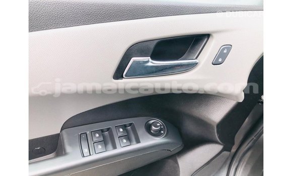 Acheter Import Voiture Chevrolet Sonic Autre à Import - Dubai, Clarendon Acheter Import Voiture Chevrolet Sonic Autre à Import - Dubai, Clarendon