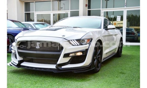Buy Import Ford Mustang White Car in Import - Dubai in Clarendon