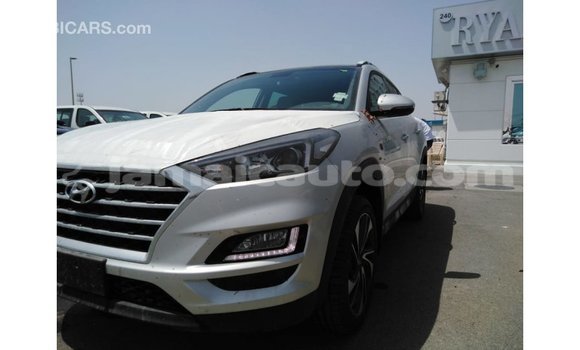 Acheter Import Voiture Hyundai Tucson Autre à Import - Dubai, Clarendon Acheter Import Voiture Hyundai Tucson Autre à Import - Dubai, Clarendon