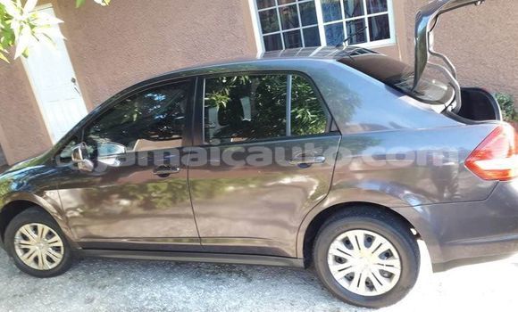 Buy Used Nissan Tiida Black Car in Mandeville in Manchester Buy Used Nissan Tiida Black Car in Mandeville in Manchester