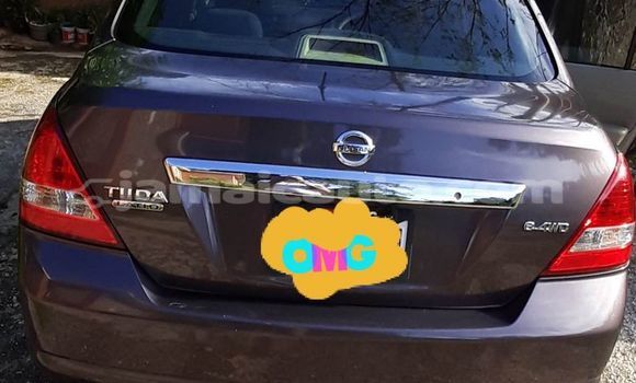 Buy Used Nissan Tiida Black Car in Mandeville in Manchester Buy Used Nissan Tiida Black Car in Mandeville in Manchester