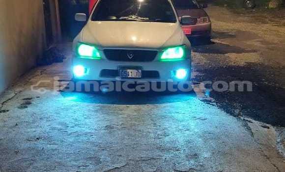 Acheter Occasion Voiture Toyota Altezza Blanc à Savanna la Mar, Westmoreland Acheter Occasion Voiture Toyota Altezza Blanc à Savanna la Mar, Westmoreland