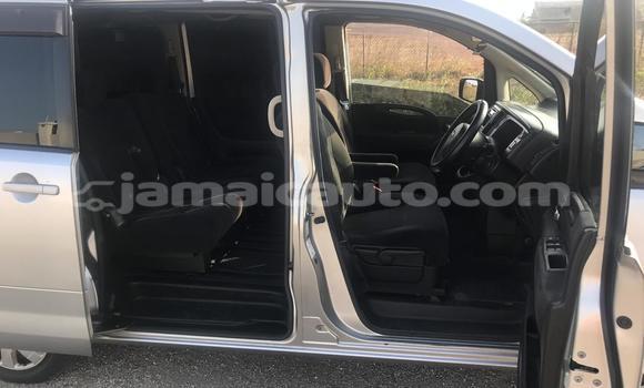 Buy Used Nissan Serena Silver Car in Kingston in Kingston Buy Used Nissan Serena Silver Car in Kingston in Kingston