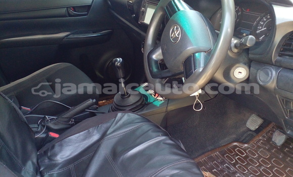 Buy Used Toyota Hilux Silver Car in Kingston in Kingston Buy Used Toyota Hilux Silver Car in Kingston in Kingston