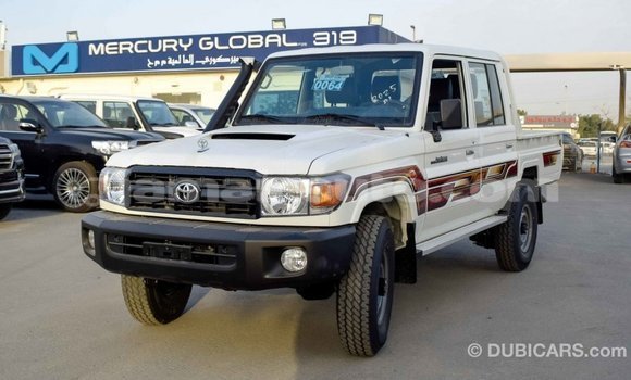 Buy Import Toyota Pickup White Car in Import - Dubai in Clarendon Buy Import Toyota Pickup White Car in Import - Dubai in Clarendon