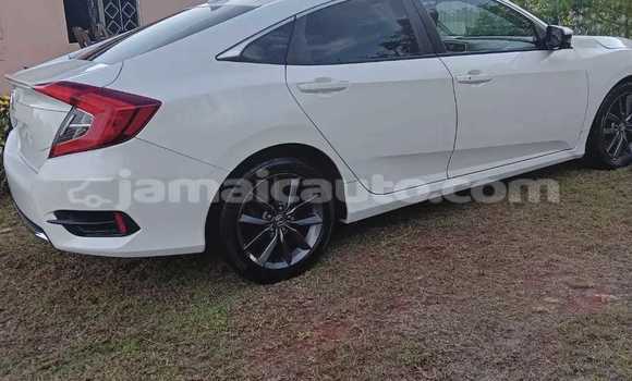 Acheter Import Voiture Honda Civic Blanc à Mandeville, Manchester Acheter Import Voiture Honda Civic Blanc à Mandeville, Manchester