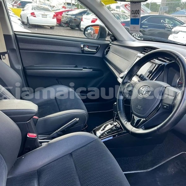 Big with watermark toyota allion hanover lucea 3835
