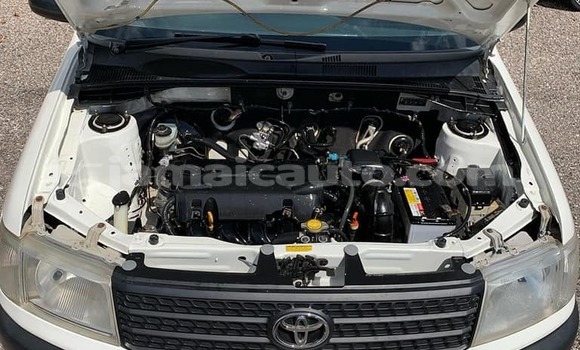 Buy Used Toyota Probox White Car in Kingston in Kingston Buy Used Toyota Probox White Car in Kingston in Kingston