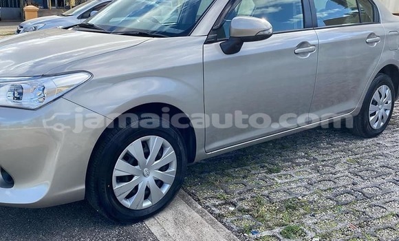 Buy Used Toyota Axio White Car in Lucea in Hanover Buy Used Toyota Axio White Car in Lucea in Hanover