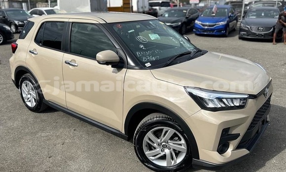 Buy Used Toyota Ractis Other Car in Lucea in Hanover Buy Used Toyota Ractis Other Car in Lucea in Hanover