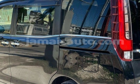 Buy Used Toyota Esquire Black Car in Lucea in Hanover Buy Used Toyota Esquire Black Car in Lucea in Hanover