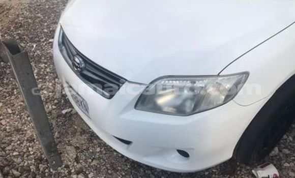 Buy Used Toyota Model F White Car in Mandeville in Manchester Buy Used Toyota Model F White Car in Mandeville in Manchester