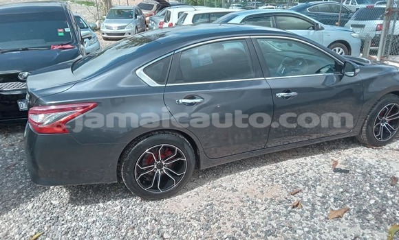 Buy Used Nissan Teana Other Car in Lucea in Hanover Buy Used Nissan Teana Other Car in Lucea in Hanover
