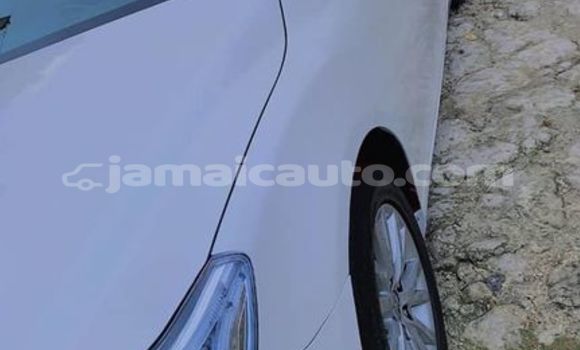 Buy Used Toyota Mark X White Car in Kingston in Kingston Buy Used Toyota Mark X White Car in Kingston in Kingston