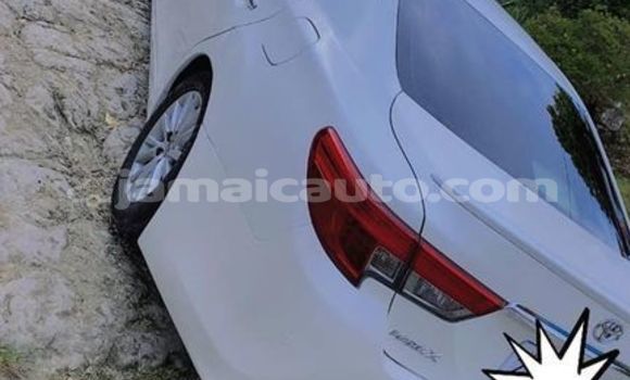 Buy Used Toyota Mark X White Car in Kingston in Kingston Buy Used Toyota Mark X White Car in Kingston in Kingston