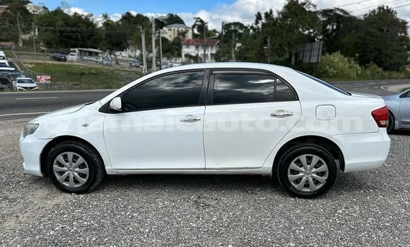 Buy Used Toyota Axio White Car in Kingston in Kingston Buy Used Toyota Axio White Car in Kingston in Kingston