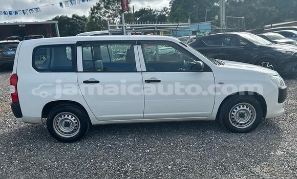 Buy Used Toyota Probox White Car in Kingston in Kingston Buy Used Toyota Probox White Car in Kingston in Kingston