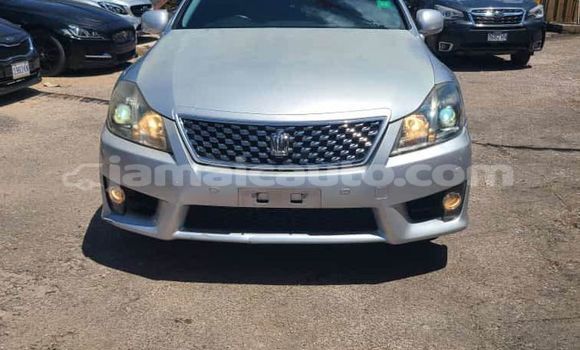 Buy Used Toyota Crown Other Car in Kingston in Kingston