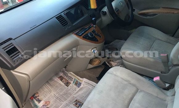 Buy Used Toyota ISis Other Car in Import - Dubai in Clarendon Buy Used Toyota ISis Other Car in Import - Dubai in Clarendon