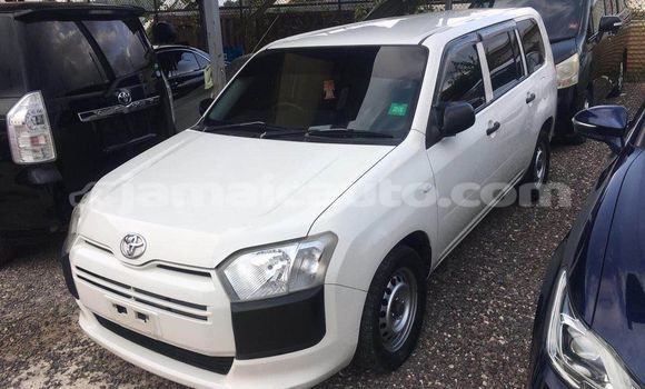 Buy Used Toyota Probox White Car in Kingston in Kingston Buy Used Toyota Probox White Car in Kingston in Kingston