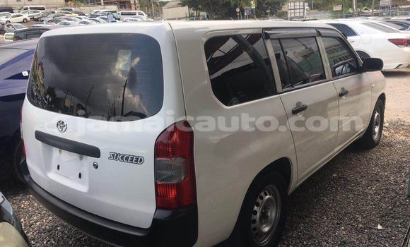 Buy Used Toyota Probox White Car in Kingston in Kingston Buy Used Toyota Probox White Car in Kingston in Kingston