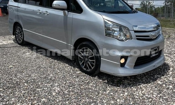 Buy Used Toyota Voxy Other Car in Kingston in Kingston Buy Used Toyota Voxy Other Car in Kingston in Kingston