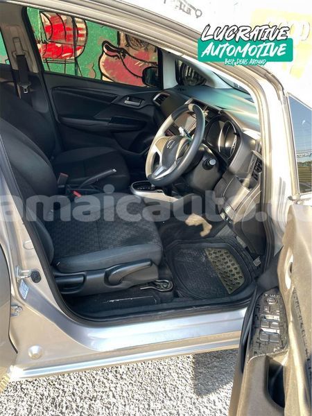 Big with watermark honda fit clarendon import dubai 3920