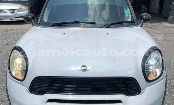 Buy Used Mini Cooper White Car in Lucea in Hanover