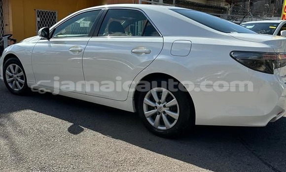 Acheter Occasion Voiture Toyota Mark X ZiO Blanc à Lucea, Hanover Acheter Occasion Voiture Toyota Mark X ZiO Blanc à Lucea, Hanover
