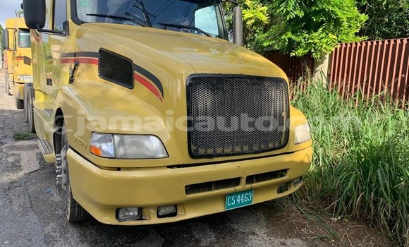 Buy Used Volvo F4 Other Truck in Kingston in Kingston