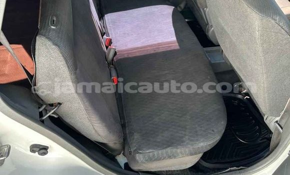 Acheter Occasion Voiture Adler Diplomat Blanc à Kingston, Kingston Acheter Occasion Voiture Adler Diplomat Blanc à Kingston, Kingston