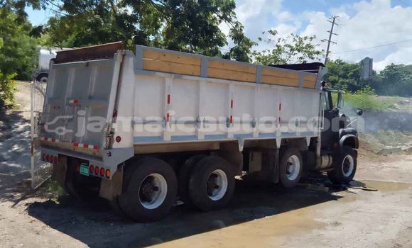 Acheter Occasion Utilitaire Man Silent Noir à Kingston, Kingston Acheter Occasion Utilitaire Man Silent Noir à Kingston, Kingston