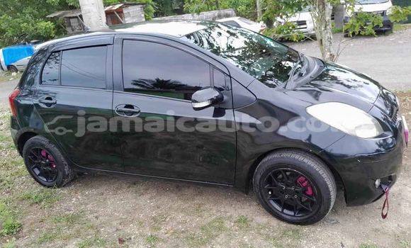 Acheter Occasion Voiture Toyota Vitz Noir à Import - Dubai, Clarendon Acheter Occasion Voiture Toyota Vitz Noir à Import - Dubai, Clarendon