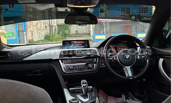 Acheter Occasion Voiture BMW 4-Series Noir à Kingston, Kingston Acheter Occasion Voiture BMW 4-Series Noir à Kingston, Kingston