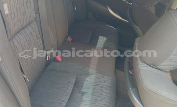 Buy Used Toyota Crown White Car in Kingston in Kingston Buy Used Toyota Crown White Car in Kingston in Kingston