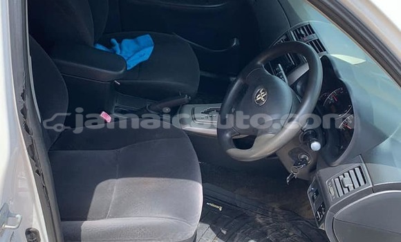 Buy Used Toyota FJ Cruiser White Car in Lucea in Hanover Buy Used Toyota FJ Cruiser White Car in Lucea in Hanover