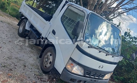 Buy Used Hino Ranger White Truck in Kingston in Kingston