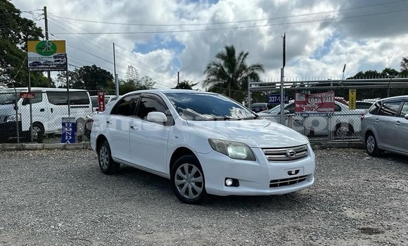 Buy Used Toyota Axio White Car in Kingston in Kingston Buy Used Toyota Axio White Car in Kingston in Kingston