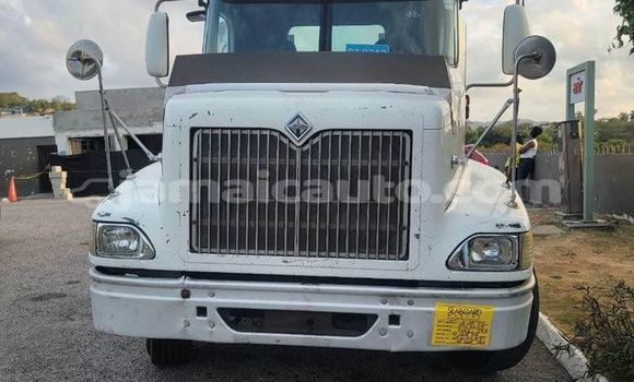 Acheter Occasion Utilitaire Citroen C5 Aircross Blanc à Lucea, Hanover Acheter Occasion Utilitaire Citroen C5 Aircross Blanc à Lucea, Hanover