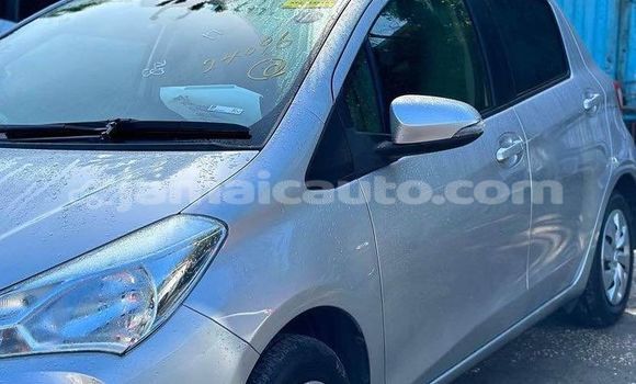 Acheter Occasion Voiture Toyota Vitz Autre à Import - Dubai, Clarendon Acheter Occasion Voiture Toyota Vitz Autre à Import - Dubai, Clarendon