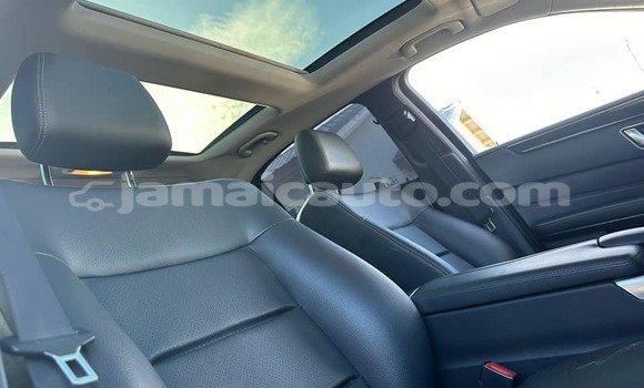 Buy Used Mercedes-Benz 250 Other Car in Lucea in Hanover Buy Used Mercedes-Benz 250 Other Car in Lucea in Hanover