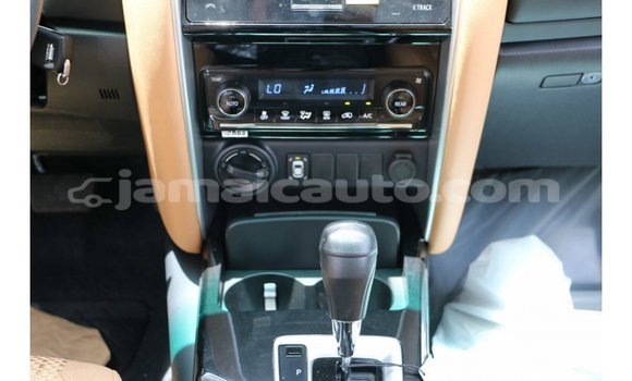 Acheter Import Voiture Toyota Fortuner Noir à Import - Dubai, Clarendon Acheter Import Voiture Toyota Fortuner Noir à Import - Dubai, Clarendon