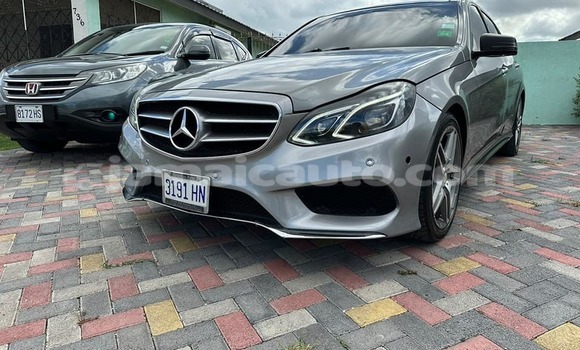 Buy Used Mercedes-Benz 250 Other Car in Lucea in Hanover Buy Used Mercedes-Benz 250 Other Car in Lucea in Hanover