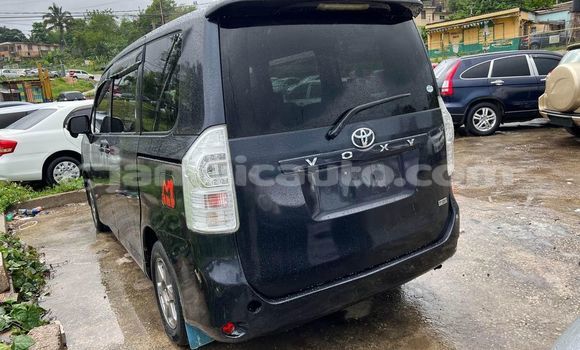 Buy Used Toyota Voxy Black Car in Lucea in Hanover Buy Used Toyota Voxy Black Car in Lucea in Hanover